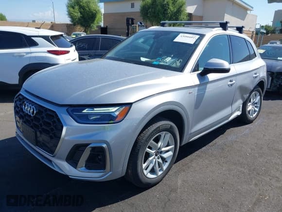 ✅ 2022 Audi Q5 S line Premium • VIN: WA1GAAFY6N2054794 • Lot: 43086601. Listed on IAAI with 31,086 mi. Free auction sales archive from the USA and detailed vehicle history report at DreamBid. Image 2.