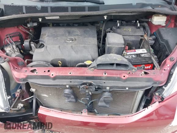 ✅ 2014 Toyota Sienna LE AAS • VIN: 5TDKK3DC7ES435563 • Lot: 43014633. Listed on IAAI with 201,161 mi. Free auction sales archive from the USA and detailed vehicle history report at DreamBid. Image 10.