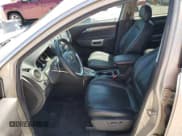 ✅ 2012 Chevrolet Captiva Sport LTZ • VIN: 3GNFL4E51CS587245 • Lot: 52783715. Wystawiony na Copart z przebiegiem 103 991 mil. Bezpłatny archiwum sprzedaży aukcyjnych z USA i szczegółowy raport historii pojazdu na DreamBid. Zdjęcie 7.