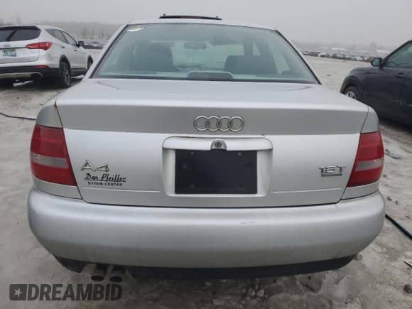 ✅ 2001 Audi A4 • VIN: WAUDC68D61A003383 • Lot: 85887854. Listed on Copart with 276,900 mi. Free auction sales archive from the USA and detailed vehicle history report at DreamBid. Image 6.