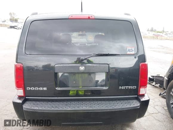 ✅ 2011 Dodge Nitro Heat • VIN: 1D4PT4GK8BW519885 • Lot: 43452582. Wystawiony na IAAI z przebiegiem 178 296 mil. Bezpłatny archiwum sprzedaży aukcyjnych z USA i szczegółowy raport historii pojazdu na DreamBid. Zdjęcie 16.