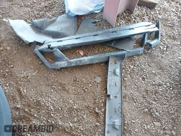 ✅ 2024 BMW X3 xDrive30i • VIN: WBX57DP05RN256412 • Лот: 43560550. Опубликован ранее на IAAI с пробегом Не указан. Бесплатный доступ к архиву аукционных продаж из США и подробный отчёт об истории автомобиля на DreamBid. Изображение 11.