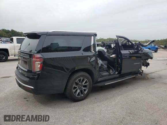 ✅ 2022 Chevrolet Suburban LT • VIN: 1GNSKCKD7NR248809 • Lot: 83834805. Listed on Copart with Not provided. Free auction sales archive from the USA and detailed vehicle history report at DreamBid. Image 3.