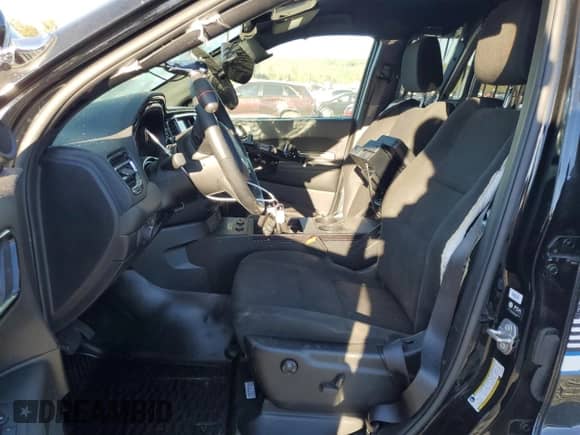 2024 Dodge Durango Pursuit z VIN 1C4SDJFT2RC183840, wystawiony jako Copart lot #85307895 z przebiegiem 11 130 mil mil oraz Szkoda całkowita • Salvage title. Historia ofert i sprzedaży dostępna na DreamBid. Obrazek 7.