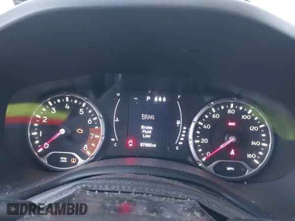 ✅ 2019 Jeep Renegade Altitude • VIN: ZACNJBBB0KPK19242 • Lot: 41320027. Listed on IAAI with 97,982 mi. Free auction sales archive from the USA and detailed vehicle history report at DreamBid. Image 7.