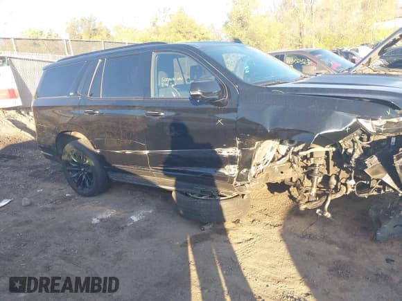 ✅ 2021 Cadillac Escalade Sport • VIN: 1GYS4EKL0MR213334 • Лот: 43535444. Опубликован ранее на IAAI с пробегом 99 408 миль. Бесплатный доступ к архиву аукционных продаж из США и подробный отчёт об истории автомобиля на DreamBid. Изображение 6.