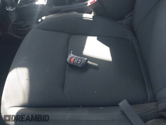 ✅ 2019 Jeep Wrangler Sport S • VIN: 1C4GJXAG9KW621690 • Lot: 43649676. Listed on IAAI with 38,778 mi. Free auction sales archive from the USA and detailed vehicle history report at DreamBid. Image 11.