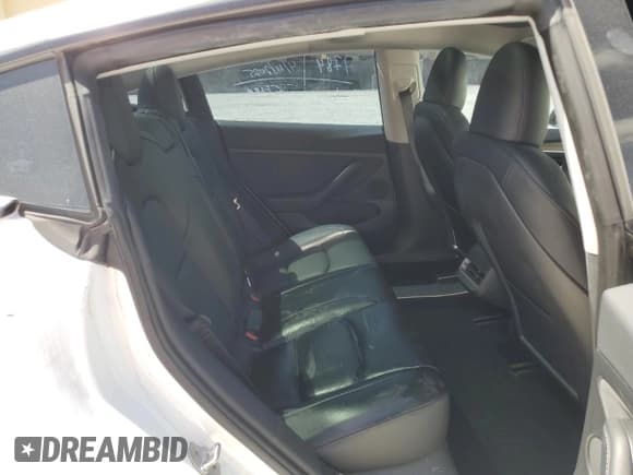 ✅ 2023 Tesla Model 3 • VIN: 5YJ3E1EA3PF495778 • Лот: 54877465. Опубликован ранее на Copart с пробегом 31 525 миль. Бесплатный доступ к архиву аукционных продаж из США и подробный отчёт об истории автомобиля на DreamBid. Изображение 10.