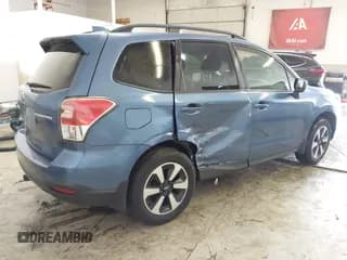 ✅ 2018 Subaru Forester Premium • VIN: JF2SJAGC6JH495417 • Lot: 43578808. Wystawiony na IAAI z przebiegiem 63 127 mil. Bezpłatny archiwum sprzedaży aukcyjnych z USA i szczegółowy raport historii pojazdu na DreamBid. Zdjęcie 4.