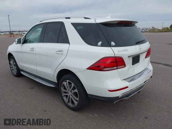 ✅ 2016 Mercedes-Benz GLE 350 • VIN: 4JGDA5HB4GA666926 • Lot: 43631328. Wystawiony na IAAI z przebiegiem 135 296 mil. Bezpłatny archiwum sprzedaży aukcyjnych z USA i szczegółowy raport historii pojazdu na DreamBid. Zdjęcie 3.