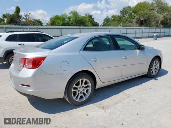 2015 Chevrolet Malibu LT with VIN 1G11C5SL8FU151470, listed as a Copart auction lot 84479225 with 94,983 mi miles and Salvage title. Bid and sale history available at DreamBid. Image 3.