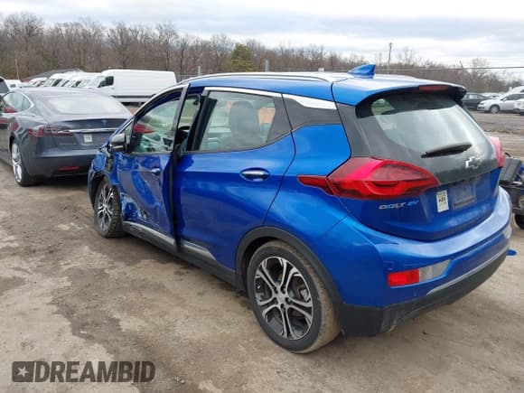 ✅ 2021 Chevrolet Bolt EV Premier • VIN: 1G1FZ6S0XM4102770 • Lot: 41747426. Wystawiony na IAAI z przebiegiem 61 983 mil. Bezpłatny archiwum sprzedaży aukcyjnych z USA i szczegółowy raport historii pojazdu na DreamBid. Zdjęcie 3.