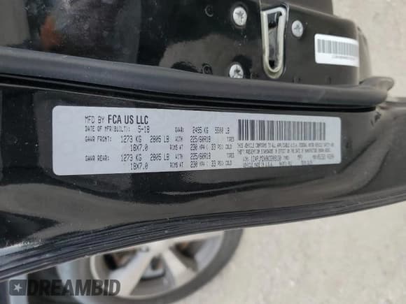 ✅ 2019 Jeep Cherokee Limited • VIN: 1C4PJMDN9KD209130 • Лот: 86707625. Опубликован ранее на Copart с пробегом 98 783 миль. Бесплатный доступ к архиву аукционных продаж из США и подробный отчёт об истории автомобиля на DreamBid. Изображение 13.