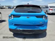 ✅ 2022 Ford Mustang Mach-E California Route 1 • VIN: 3FMTK2R73NMA24358 • Лот: 65059814. Опубликован ранее на Copart с пробегом 32 803 миль. Бесплатный доступ к архиву аукционных продаж из США и подробный отчёт об истории автомобиля на DreamBid. Изображение 6.