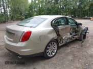 ✅ 2011 Lincoln MKS • VIN: 1LNHL9DR1BG610051 • Lot: 42925540. Wystawiony na IAAI z przebiegiem 233 673 mil. Bezpłatny archiwum sprzedaży aukcyjnych z USA i szczegółowy raport historii pojazdu na DreamBid. Zdjęcie 4.