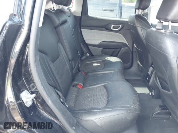 ✅ 2022 Jeep Compass Latitude • VIN: 3C4NJCBB4NT187403 • Lot: 42109722. Listed on IAAI with 50,088 mi. Free auction sales archive from the USA and detailed vehicle history report at DreamBid. Image 8.