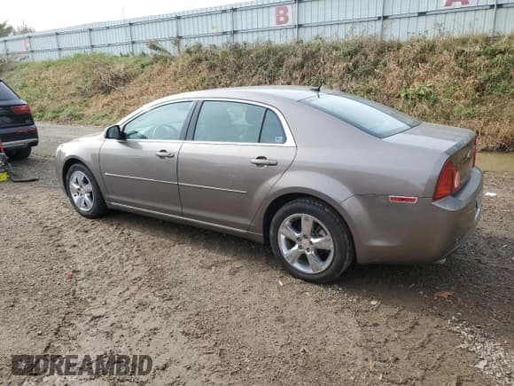 ✅ 2010 Chevrolet Malibu 2LT • VIN: 1G1ZD5EB4AF317970 • Lot: 77843544. Listed on Copart with Not provided. Free auction sales archive from the USA and detailed vehicle history report at DreamBid. Image 2.