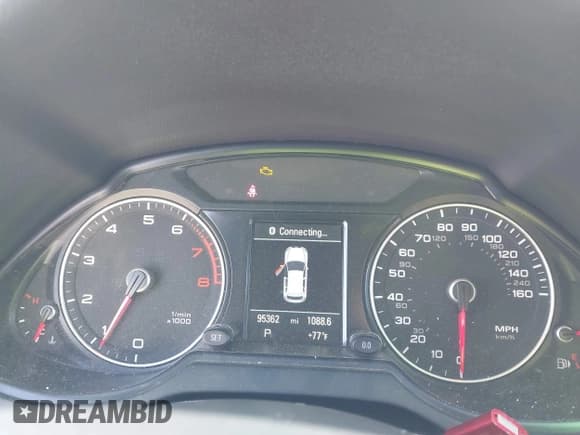 ✅ 2015 Audi Q5 Premium Plus • VIN: WA1LFAFP2FA072742 • Lot: 43757316. Wystawiony na IAAI z przebiegiem 95 362 mil. Bezpłatny archiwum sprzedaży aukcyjnych z USA i szczegółowy raport historii pojazdu na DreamBid. Zdjęcie 7.