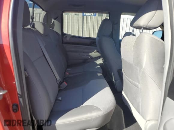 ✅ 2014 Toyota Tacoma • VIN: 3TMLU4EN4EM141865 • Лот: 87186835. Опубликован ранее на Copart с пробегом 97 860 миль. Бесплатный доступ к архиву аукционных продаж из США и подробный отчёт об истории автомобиля на DreamBid. Изображение 10.