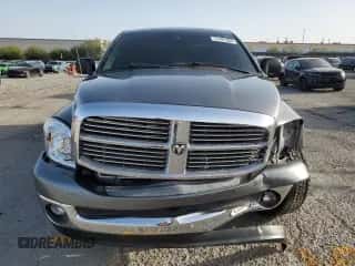 2008 Dodge 1500 SLT z VIN 1D7HA18288S611878, wystawiony jako Copart lot #71421364 z przebiegiem 95 835 mil mil oraz Szkoda całkowita • Salvage title. Historia ofert i sprzedaży dostępna na DreamBid. Obrazek 5.