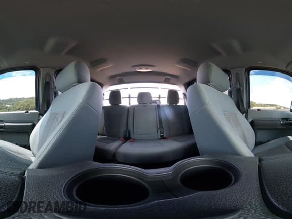 ✅ 2016 Ford F-250 Lariat • VIN: 1FT7W2B61GEC20562 • Лот: 42529775. Опубликован ранее на IAAI с пробегом 83 652 миль. Бесплатный доступ к архиву аукционных продаж из США и подробный отчёт об истории автомобиля на DreamBid. Изображение 18.