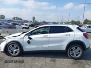 ✅ 2020 Mercedes-Benz GLA 250 • VIN: W1NTG4EB2LU040032 • Lot: 42206435. Wystawiony na IAAI z przebiegiem 66 085 mil. Bezpłatny archiwum sprzedaży aukcyjnych z USA i szczegółowy raport historii pojazdu na DreamBid. Zdjęcie 19.