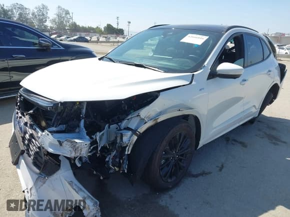 ✅ 2024 Ford Escape ST-Line Elite • VIN: 1FMCU9PZ2RUB14805 • Lot: 42666816. Wystawiony na IAAI z przebiegiem Nie podano. Bezpłatny archiwum sprzedaży aukcyjnych z USA i szczegółowy raport historii pojazdu na DreamBid. Zdjęcie 16.