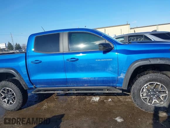2023 Chevrolet Colorado 4WD ZR2 с VIN 1GCPTFEK2P1247799, выставлен на аукционе IAAI как лот 41332156 с пробегом 12 259 миль миль и . История ставок и продаж доступна на DreamBid. Изображение 13.