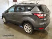 ✅ 2017 Ford Escape SE • VIN: 1FMCU9GD1HUC98427 • Lot: 70163095. Wystawiony na Copart z przebiegiem 143 794 mil. Bezpłatny archiwum sprzedaży aukcyjnych z USA i szczegółowy raport historii pojazdu na DreamBid. Zdjęcie 2.