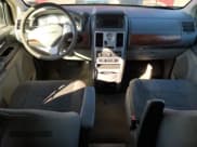 ✅ 2009 Chrysler Town & Country LX • VIN: 2A8HR44E79R561233 • Lot: 90705535. Wystawiony na Copart z przebiegiem 244 257 mil. Bezpłatny archiwum sprzedaży aukcyjnych z USA i szczegółowy raport historii pojazdu na DreamBid. Zdjęcie 8.