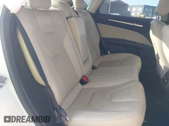 ✅ 2017 Ford Fusion Hybrid Titanium • VIN: 3FA6P0RU1HR138028 • Lot: 43725051. Listed on IAAI with 85,361 mi. Free auction sales archive from the USA and detailed vehicle history report at DreamBid. Image 8.