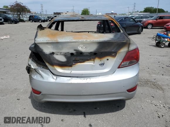 ✅ 2015 Hyundai Accent GLS • VIN: KMHCT4AE6FU816536 • Лот: 58356194. Опубликован ранее на Copart с пробегом Не указан. Бесплатный доступ к архиву аукционных продаж из США и подробный отчёт об истории автомобиля на DreamBid. Изображение 6.