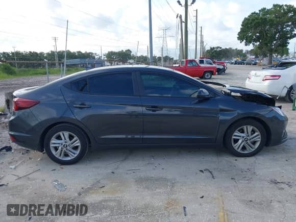 ✅ 2020 Hyundai Elantra SEL • VIN: 5NPD84LF0LH605015 • Лот: 42647413. Опубликован ранее на IAAI с пробегом 76 549 миль. Бесплатный доступ к архиву аукционных продаж из США и подробный отчёт об истории автомобиля на DreamBid. Изображение 13.