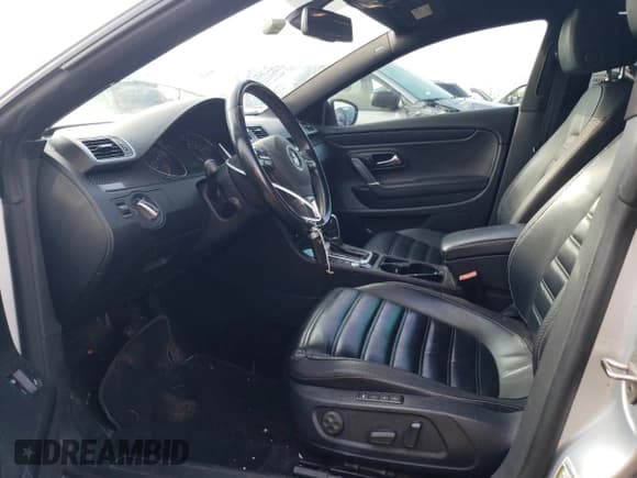 ✅ 2016 Volkswagen CC Sport • VIN: WVWMN7AN4GE514307 • Lot: 67623763. Wystawiony na Copart z przebiegiem 102 516 mil. Bezpłatny archiwum sprzedaży aukcyjnych z USA i szczegółowy raport historii pojazdu na DreamBid. Zdjęcie 7.