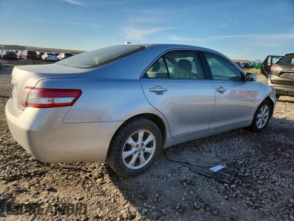 2011 Toyota Camry LE с VIN 4T4BF3EKXBR196786, выставлен на аукционе Copart как лот 85208055 с пробегом 95 119 миль миль и Чистый • Clean title. История ставок и продаж доступна на DreamBid. Изображение 3.