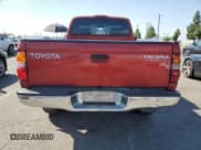 ✅ 2002 Toyota Tacoma PreRunner • VIN: 5TENM92N52Z094872 • Лот: 71614565. Опубликован ранее на Copart с пробегом 552 689 миль. Бесплатный доступ к архиву аукционных продаж из США и подробный отчёт об истории автомобиля на DreamBid. Изображение 6.