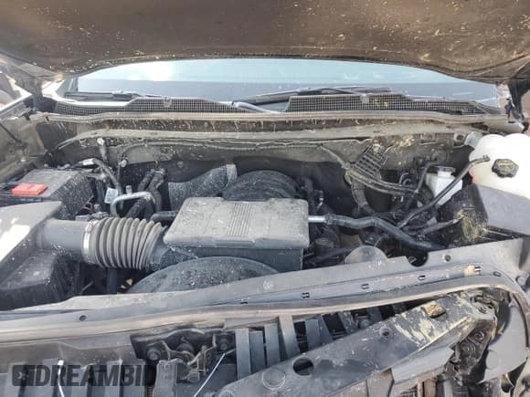 ✅ 2025 Chevrolet Silverado 2500HD Custom • VIN: 2GC4KME73S1178744 • Lot: 68050095. Wystawiony na Copart z przebiegiem Nie podano. Bezpłatny archiwum sprzedaży aukcyjnych z USA i szczegółowy raport historii pojazdu na DreamBid. Zdjęcie 11.