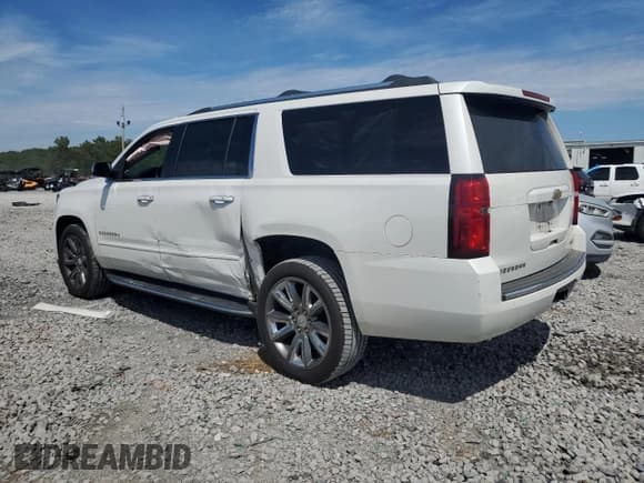 ✅ 2017 Chevrolet Suburban Premier • VIN: 1GNSCJKC3HR363985 • Lot: 69456134. Wystawiony na Copart z przebiegiem 143 029 mil. Bezpłatny archiwum sprzedaży aukcyjnych z USA i szczegółowy raport historii pojazdu na DreamBid. Zdjęcie 2.