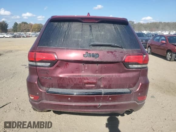 ✅ 2018 Jeep Grand Cherokee Upland • VIN: 1C4RJFAG8JC367652 • Лот: 93062145. Опубликован ранее на Copart с пробегом 175 826 миль. Бесплатный доступ к архиву аукционных продаж из США и подробный отчёт об истории автомобиля на DreamBid. Изображение 6.