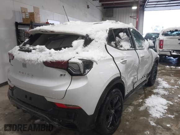 ✅ 2024 Buick Encore GX Sport Touring • VIN: KL4AMESL0RB207884 • Lot: 43840492. Listed on IAAI with Not provided. Free auction sales archive from the USA and detailed vehicle history report at DreamBid. Image 4.