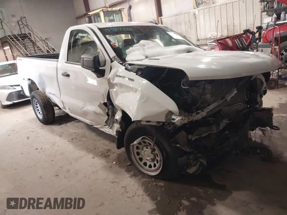 ✅ 2025 Chevrolet Silverado 1500 Work Truck • VIN: 3GCNKAEK4SG316418 • Lot: 43317642. Wystawiony na IAAI z przebiegiem 152 mil. Bezpłatny archiwum sprzedaży aukcyjnych z USA i szczegółowy raport historii pojazdu na DreamBid. Zdjęcie 1.