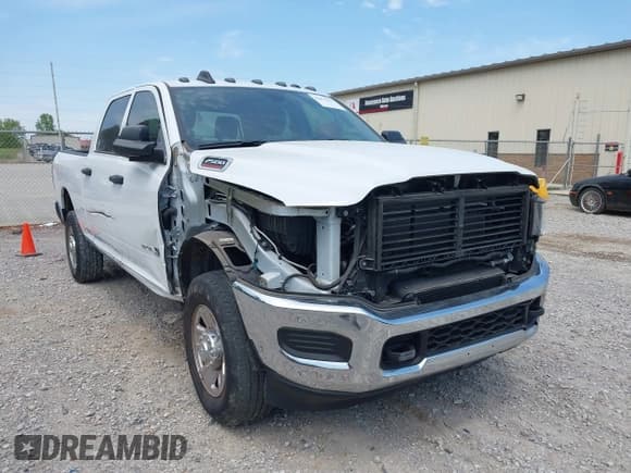 ✅ 2020 Ram 2500 Tradesman • VIN: 3C6UR5CL9LG258440 • Лот: 42073257. Опубликован ранее на IAAI с пробегом 33 489 миль. Бесплатный доступ к архиву аукционных продаж из США и подробный отчёт об истории автомобиля на DreamBid. Изображение 6.