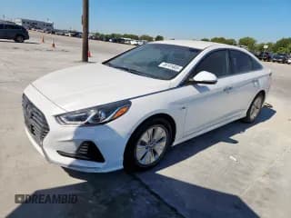 ✅ 2019 Hyundai Sonata SE • VIN: KMHE24L37KA091841 • Лот: 86101655. Опубликован ранее на Copart с пробегом 81 673 миль. Бесплатный доступ к архиву аукционных продаж из США и подробный отчёт об истории автомобиля на DreamBid. Изображение 1.