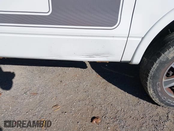 ✅ 2013 Ford F-150 Limited • VIN: 1FTFW1ET5DFC15166 • Lot: 43699605. Listed on IAAI with 170,411 mi. Free auction sales archive from the USA and detailed vehicle history report at DreamBid. Image 19.