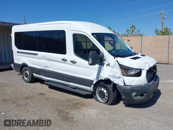 ✅ 2023 Ford Transit Passenger XL • VIN: 1FBAX2C88PKC01760 • Lot: 42161687. Listed on IAAI with 15,680 mi. Free auction sales archive from the USA and detailed vehicle history report at DreamBid. Image 1.