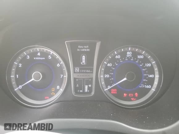 ✅ 2013 Hyundai Azera • VIN: KMHFG4JGXDA215602 • Лот: 66165305. Опубликован ранее на Copart с пробегом 119 166 миль. Бесплатный доступ к архиву аукционных продаж из США и подробный отчёт об истории автомобиля на DreamBid. Изображение 9.