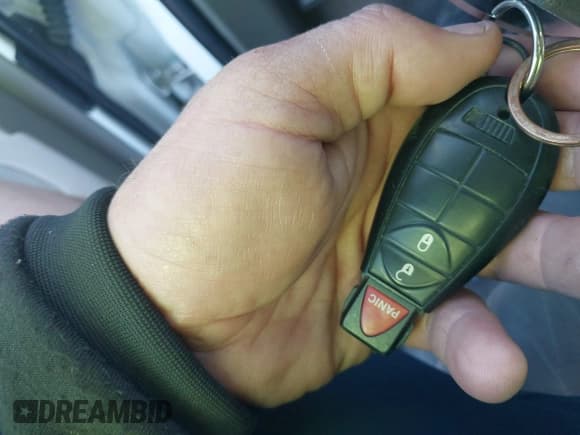 ✅ 2013 Dodge Durango SXT • VIN: 1C4RDHAG1DC628921 • Lot: 43696980. Listed on IAAI with 180,740 mi. Free auction sales archive from the USA and detailed vehicle history report at DreamBid. Image 11.