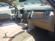 ✅ 2011 Ford F-150 Lariat • VIN: 1FTFW1EF2BFA46652 • Lot: 43275818. Wystawiony na IAAI z przebiegiem 190 663 mil. Bezpłatny archiwum sprzedaży aukcyjnych z USA i szczegółowy raport historii pojazdu na DreamBid. Zdjęcie 5.