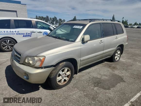2001 Toyota Highlander с VIN JTEGF21A310007070, выставлен на аукционе Copart как лот 69781195 с пробегом 188 074 миль миль и На запчасти • Non repairable. История ставок и продаж доступна на DreamBid. Изображение 1.