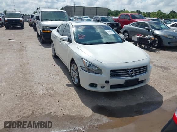 ✅ 2010 Nissan Maxima SV • VIN: 1N4AA5AP0AC833068 • Lot: 42306668. Wystawiony na IAAI z przebiegiem 175 567 mil. Bezpłatny archiwum sprzedaży aukcyjnych z USA i szczegółowy raport historii pojazdu na DreamBid. Zdjęcie 1.